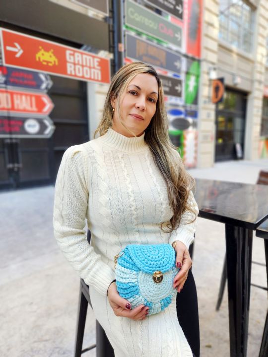 Handmade Blue Crochet Bag – Braided Shoulder Bag with Gold Chain